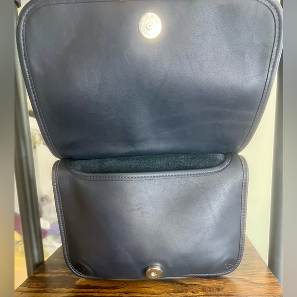 Coach Vintage Blue Leather Mini Saddle Shoulder Crossbody Excellent Condition - Picture 3 of 8